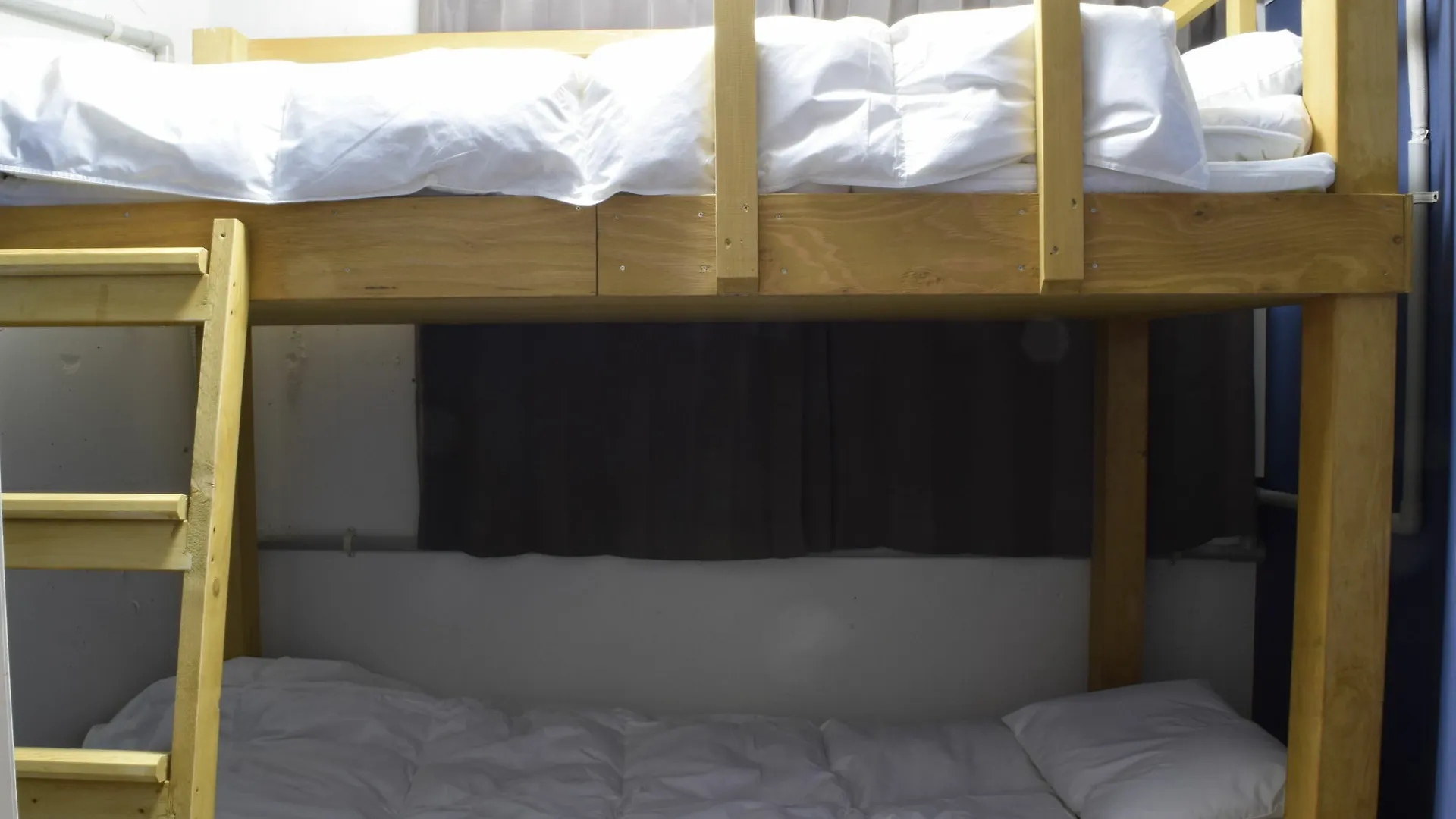 Iza Asakusa Guest House Tokyo Japan